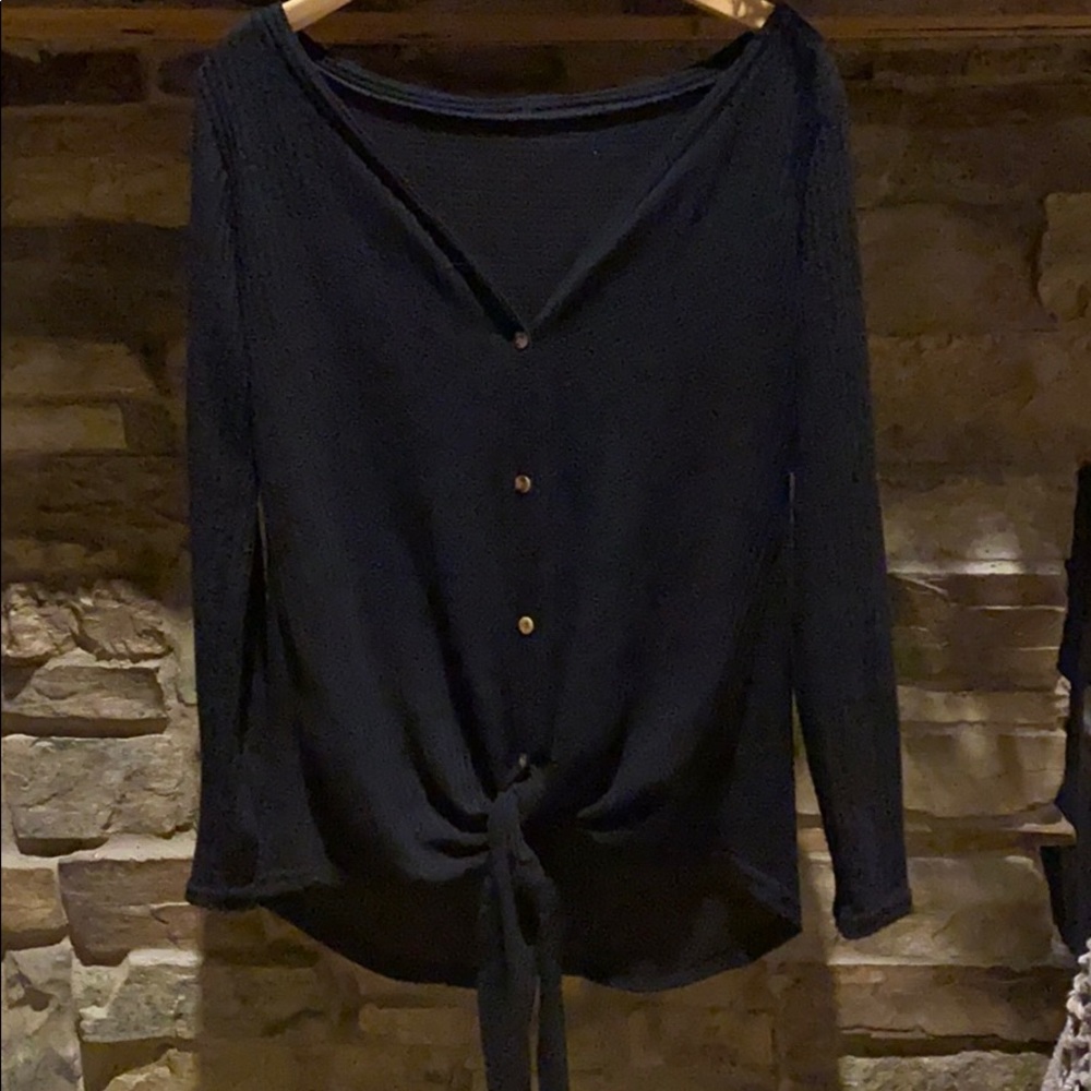 Woman’s black long sleeve shirt